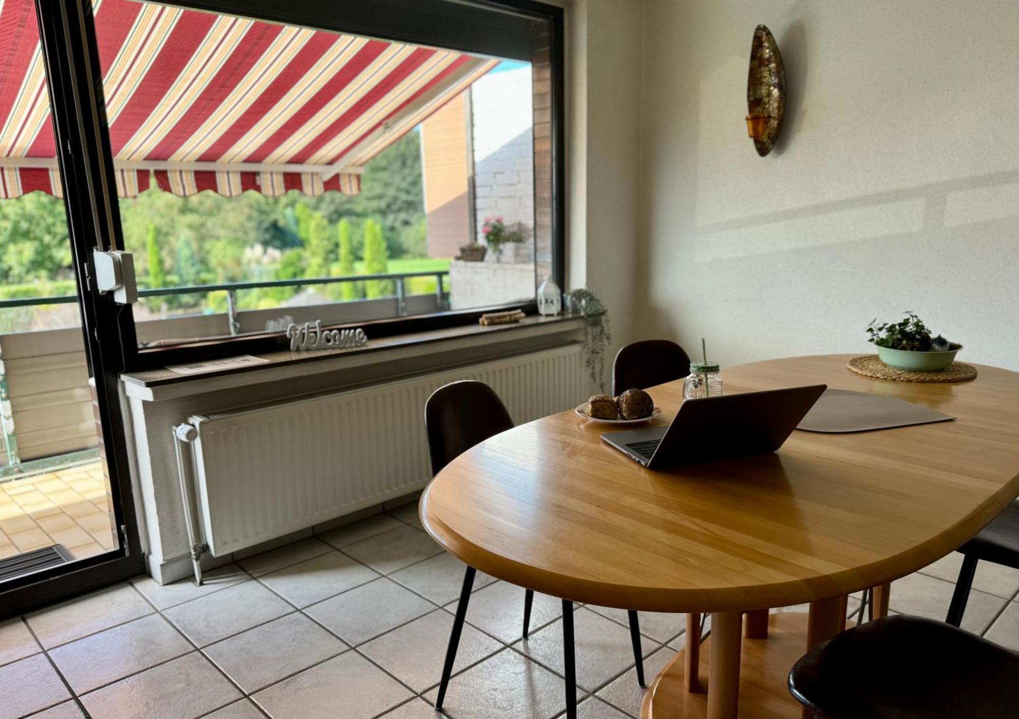 Ruhrpott Residenz - 3 Zimmer Suite - 70Qm Mit Balkon Oberhausen  Extérieur photo